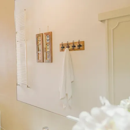 Casa Ari - Bright And Spacious Flat With Terrace Florenz