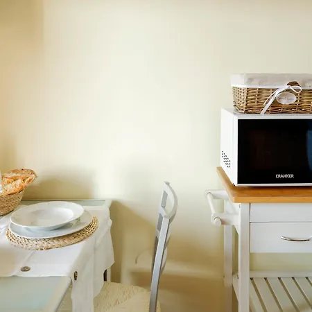 Апартаменты Casa Ari - Bright And Spacious Flat With Terrace *