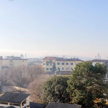 Апартаменты Casa Ari - Bright And Spacious Flat With Terrace