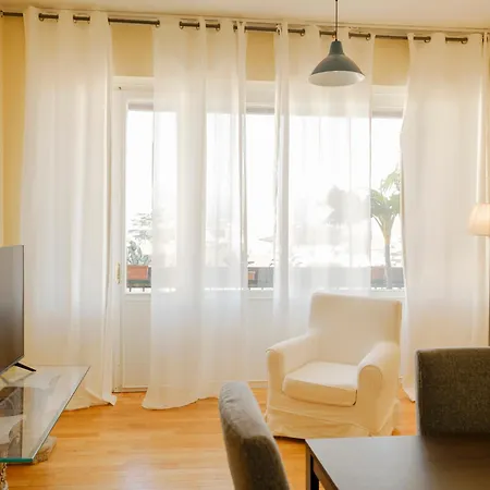 Casa Ari - Bright And Spacious Flat With Terrace Florenz